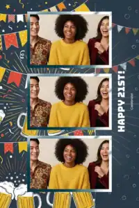 Variante format portrait 4x6, 3 photos et orientation paysage du design photobooth Chalkboard Bunting Birthday Polaroid pour Miroir Magique