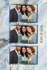 Variante format portrait 4x6, 3 photos et orientation paysage du design photobooth Elegant Blue Marble Gold pour Miroir Magique