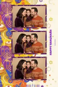 Variante format portrait 4x6, 3 photos et orientation paysage du design photobooth Blue Star Hanukkah Bokeh pour Miroir Magique