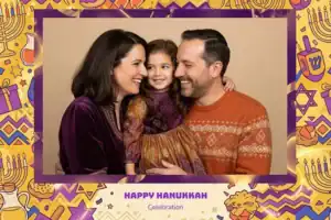 Variante format paysage 6x4, 1 photo et orientation paysage du design photobooth Blue Star Hanukkah Bokeh pour Vivabox