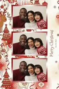 Variante format portrait 4x6, 3 photos et orientation paysage du design photobooth Blue Snowflake Christmas Confetti pour Miroir Magique